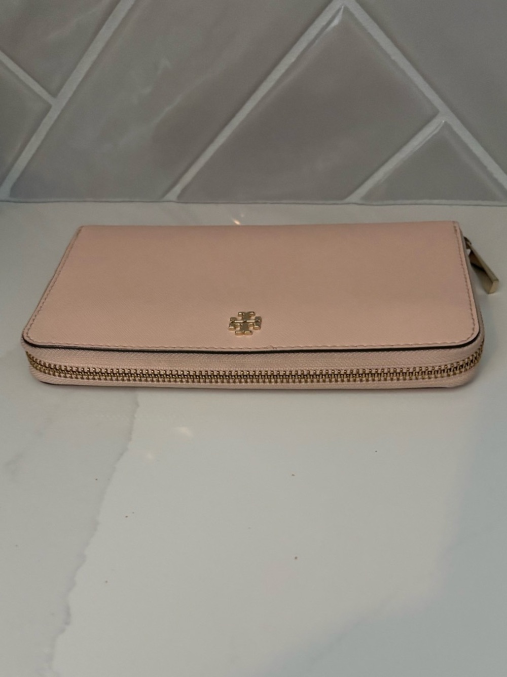 TORY BURCH Saffiano Leather Continental Wallet - Picture 5 of 12